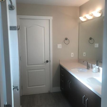 Large Suite With Separate Bathroom Richmond Eksteriør billede